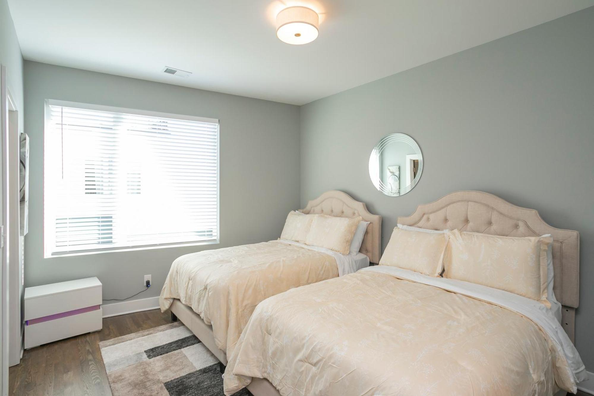 Luxury Townhome Skyline Views Mins To Dt Nashville Esterno foto